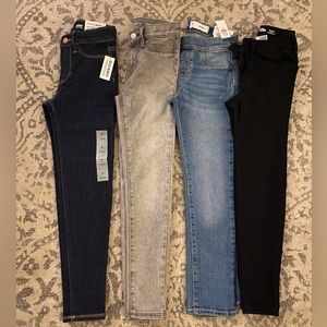 4 pair of Old Navy Jeans